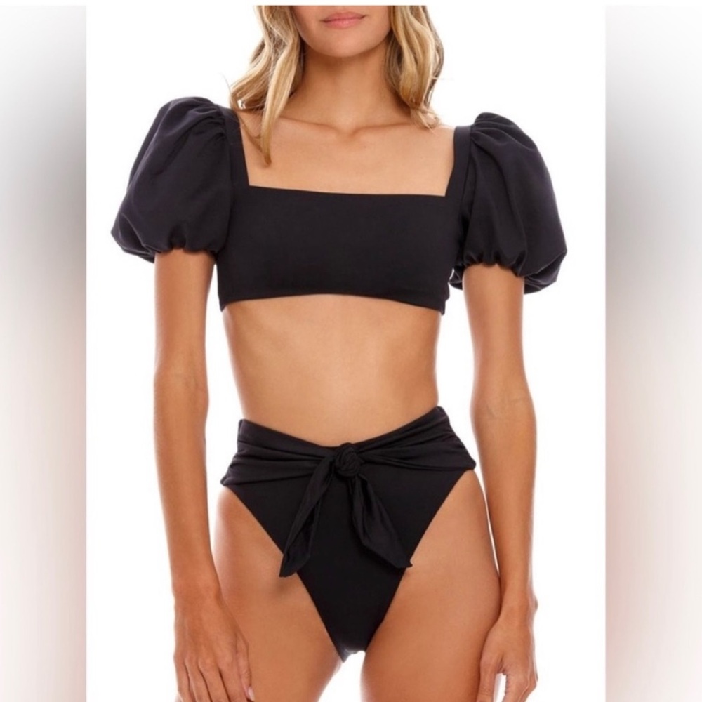 Agua Bendita Calista Essential bikini set in black, size L